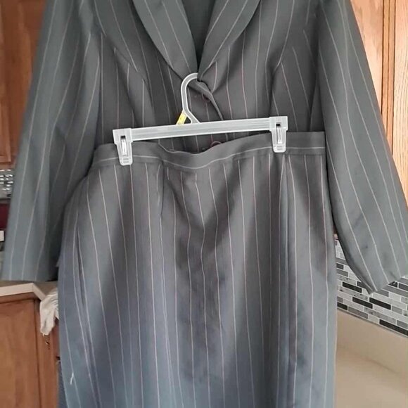 womens suit us  jacket skirt - Picture 11 of 11